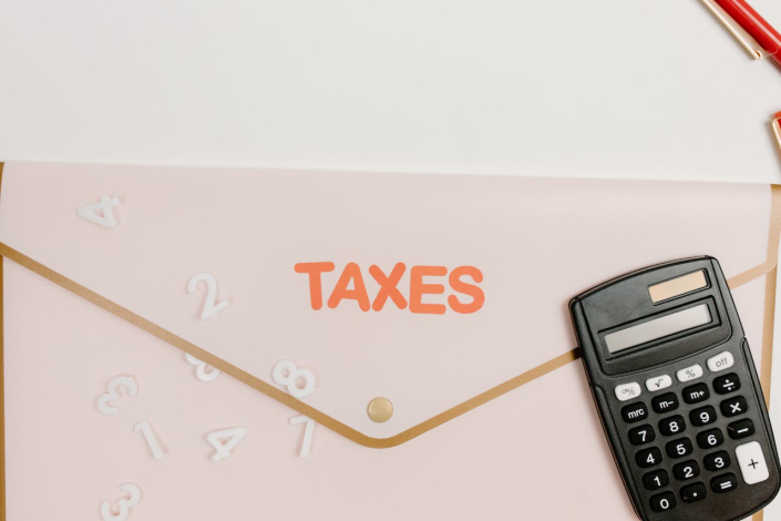 ART23-Italia-rinviate-plastic-tax-e-sugar-tax